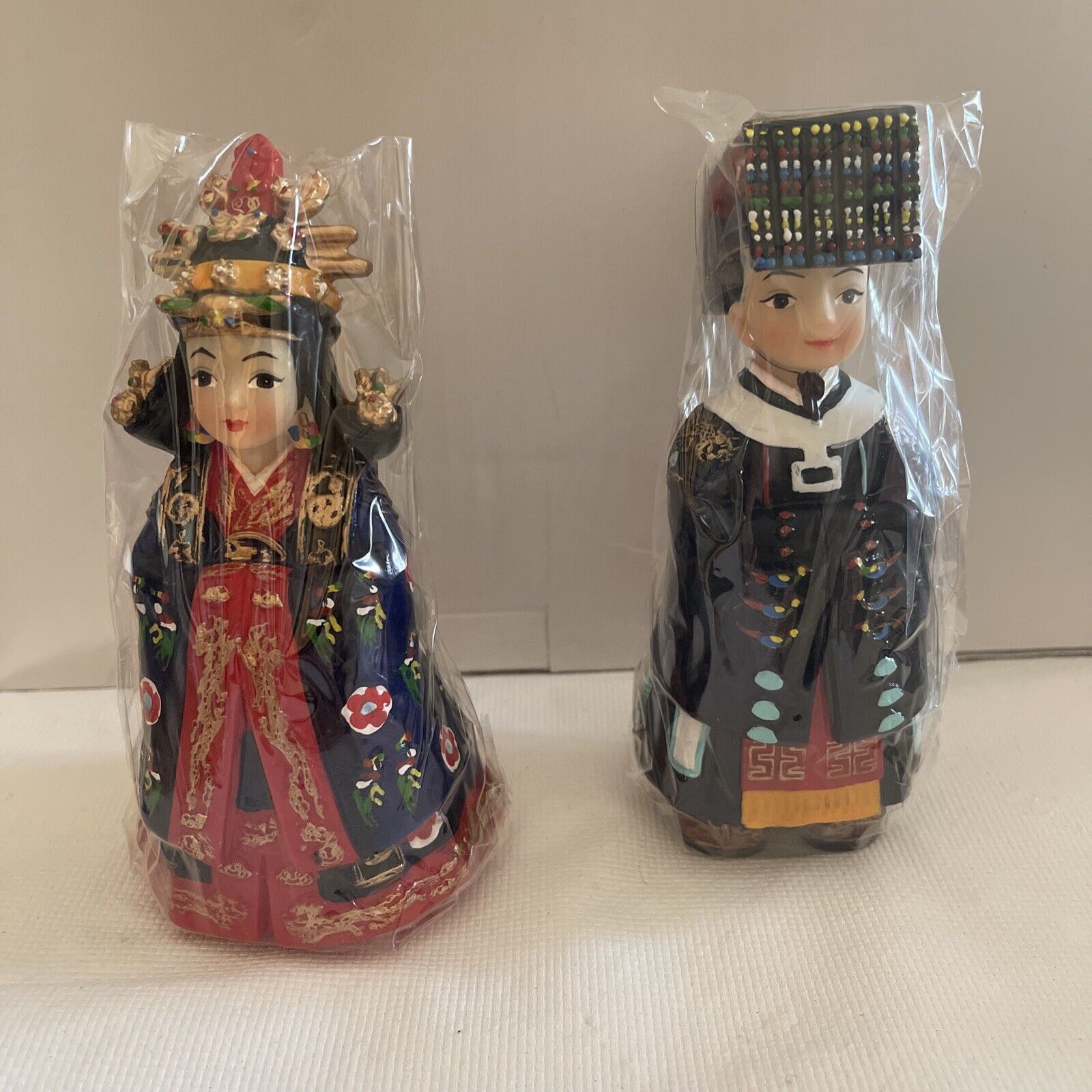 Korea Imperial Figures-Koryo Dynasty-Gonbok-Myonbok-Cheokui-Hoyja-Ming Dynasty