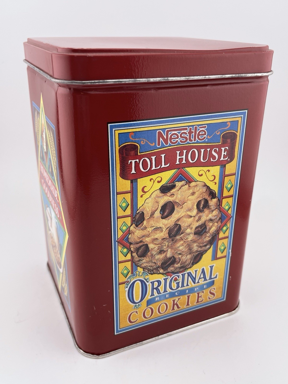 Nestle Toll House Covered Red Tin Container, 6\