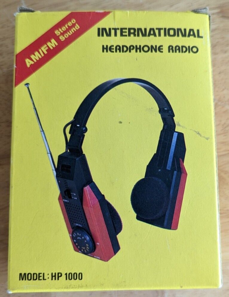 Vintage International Headphone Radio AM/FM Stereo HP-1000 model NEW with BOX