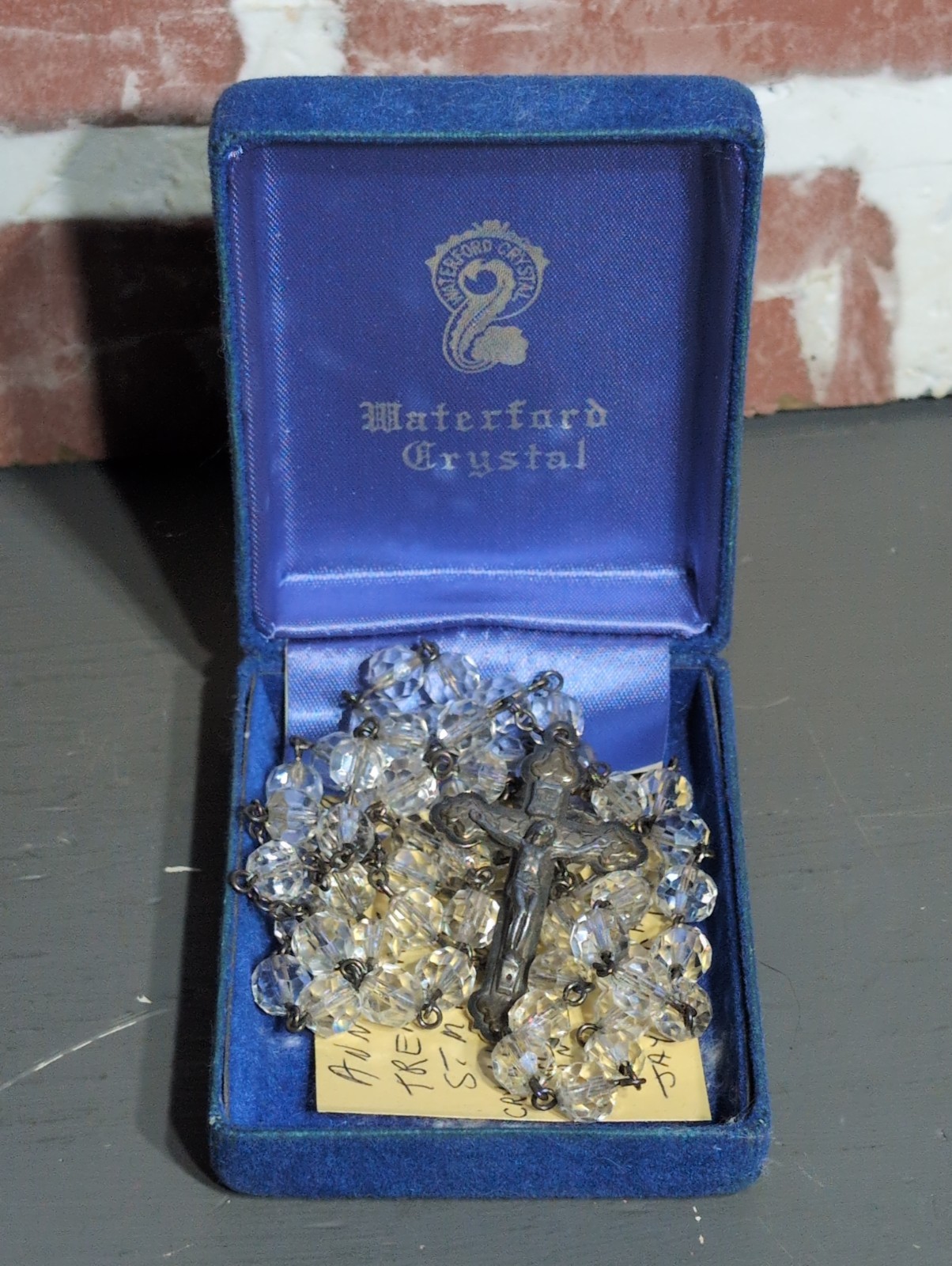 VINTAGE ITALIAN ROSARY FACETED GLASS CRYSTAL CATHOLIC CRUCIFIX CIRCA-1964 ITALY