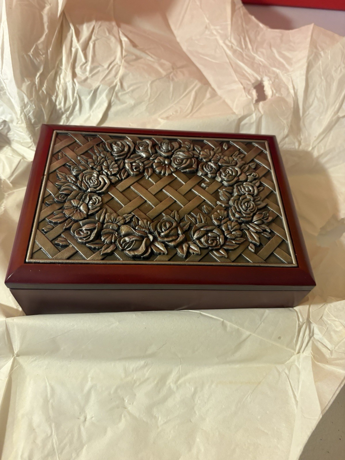 Vintage Royal Limited Rose Jewelry Box/Trinket Box Style #799