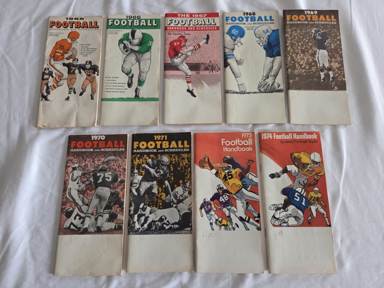 1960's/1970's Vintage NFL Football Handbook And Schedules