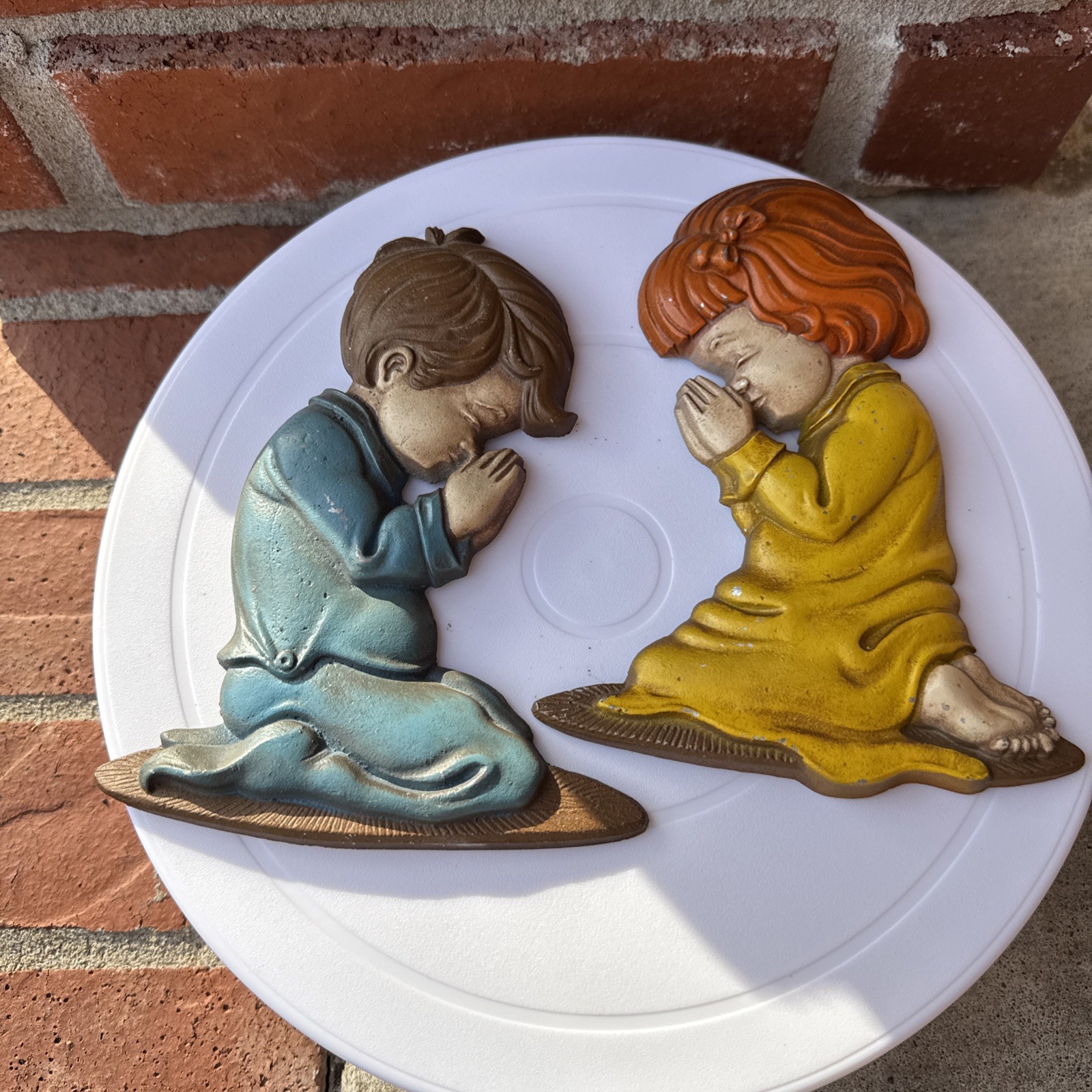 Vintage Sexton Boy and Girl Praying Metal Wall Art Plaques Signed 1979 7\