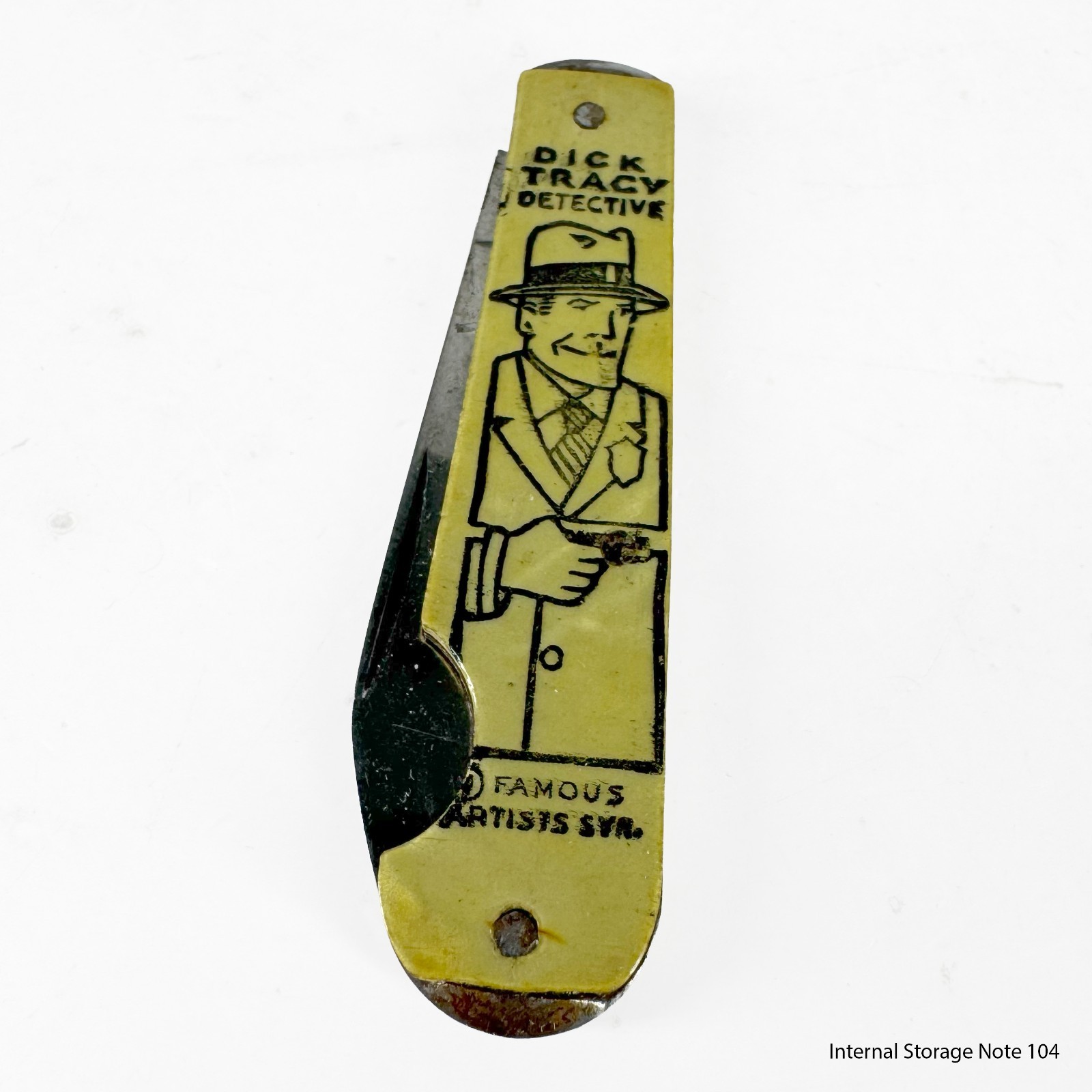 Vintage 1930s Dick Tracy Detective Yellow Pocket Knife Comic Strip Premium