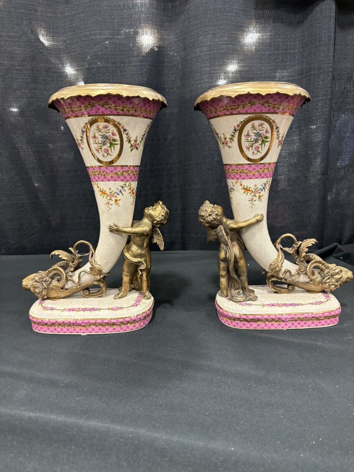 Pair Of Vintage Marked Wong Lee Pink Cornucopia Vases Bronze And Porcelain