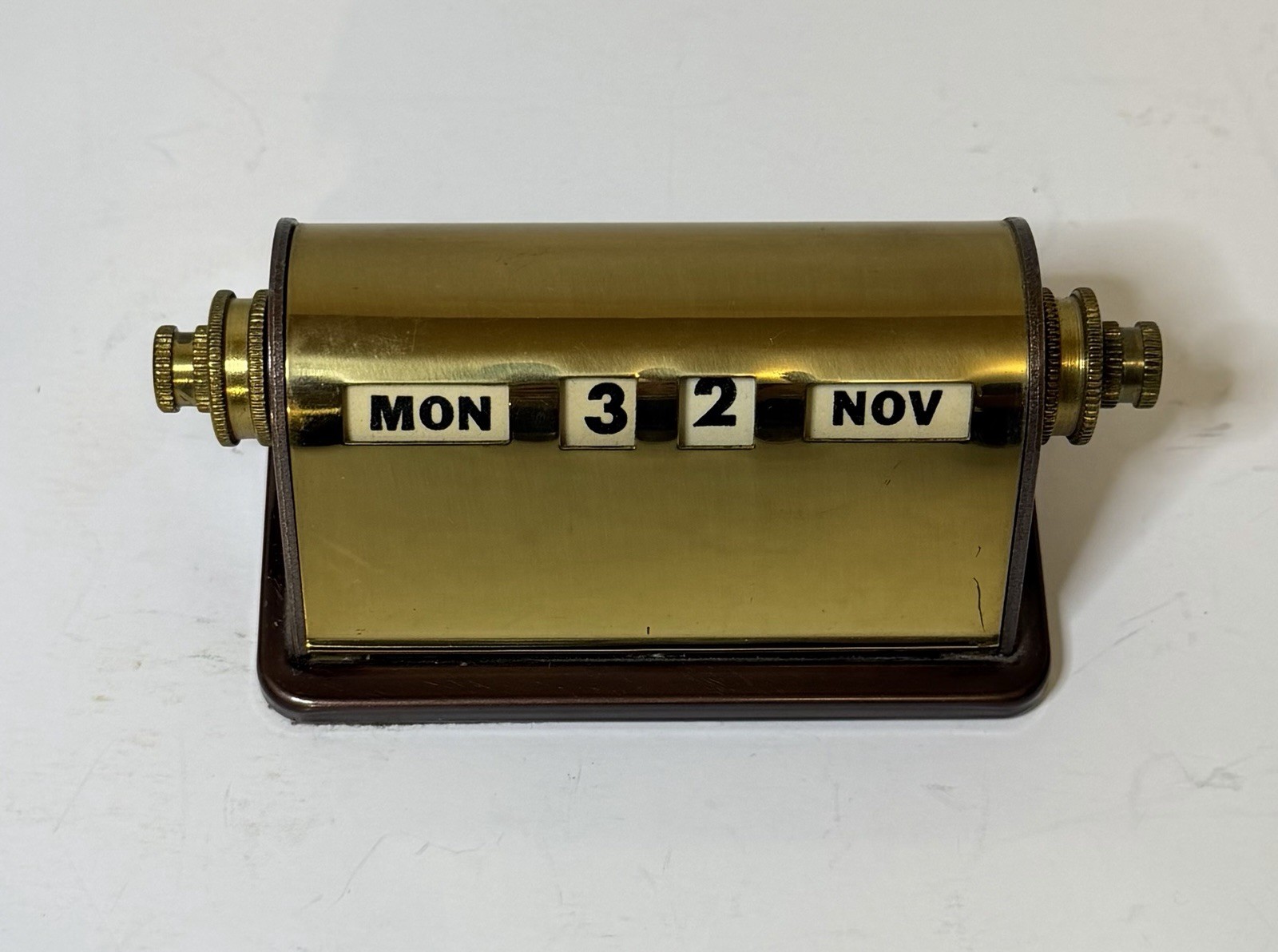 Vintage PARK SHERMAN Brass Perpetual Desk Calendar Rolling Day Date Month READ