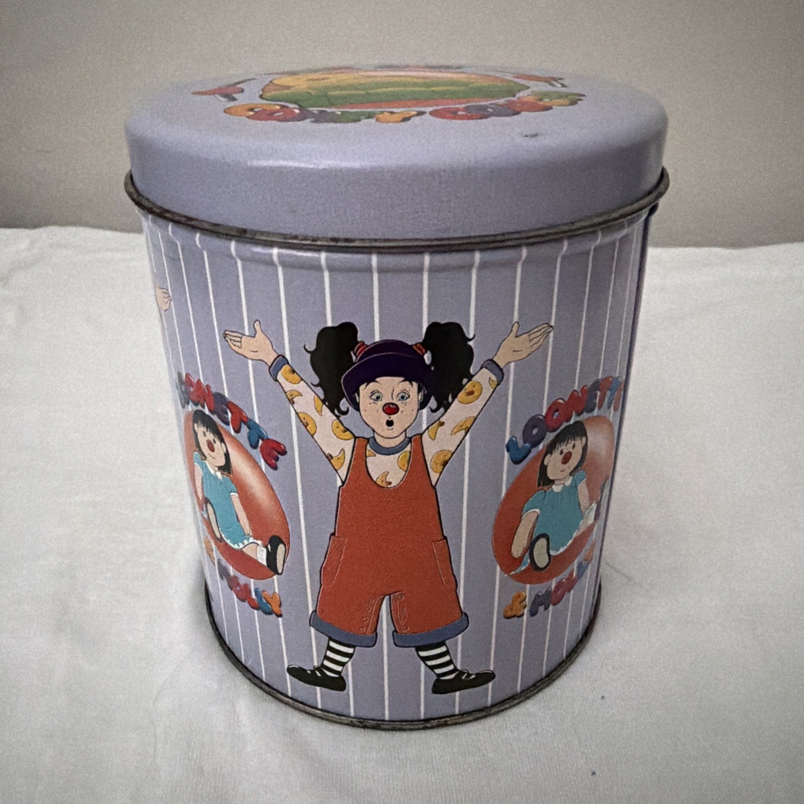 Big Comfy Couch Tin Canister Retro 96 RARE Vintage 90's nostalgia loonette molly