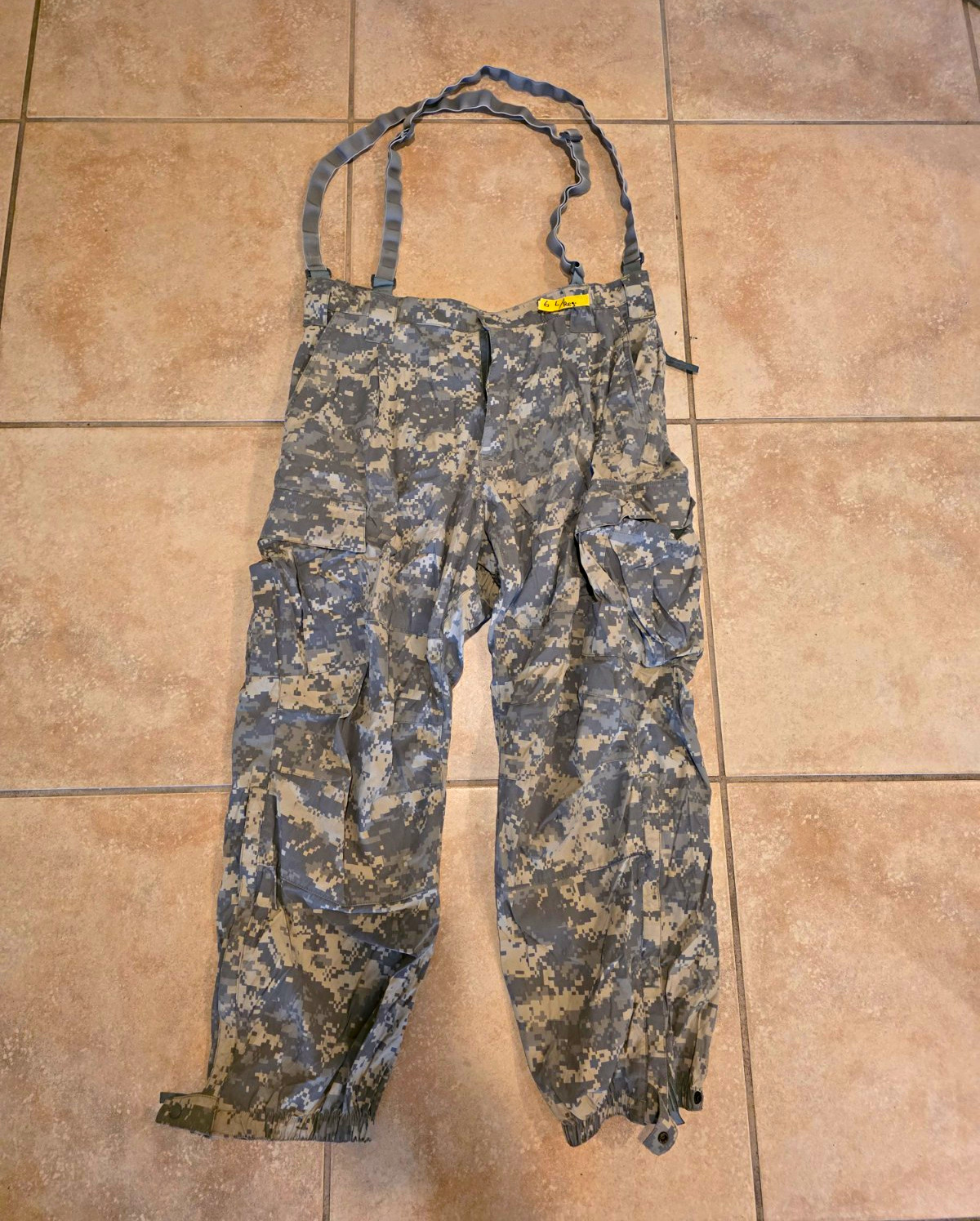 Military Digital Camouflage Pants with Suspenders ECWCS Large Regular Length Military Digital Camouflage Pants with Suspenders ECWCS Large Regular Length