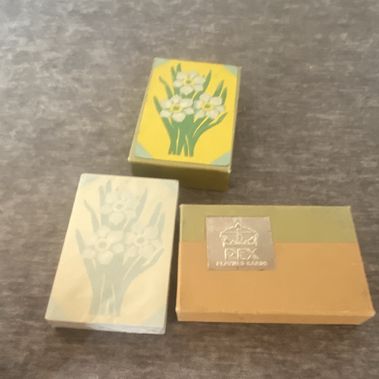 Vintage Rex Playing Cards Double Deck Bridge Set - Retro Daffodil Floral Backs 