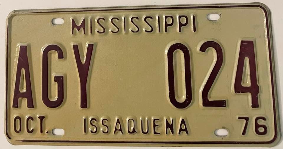 1976 Mississippi License Plate AGY 024 Issaquena County RARE LOW POPULATION