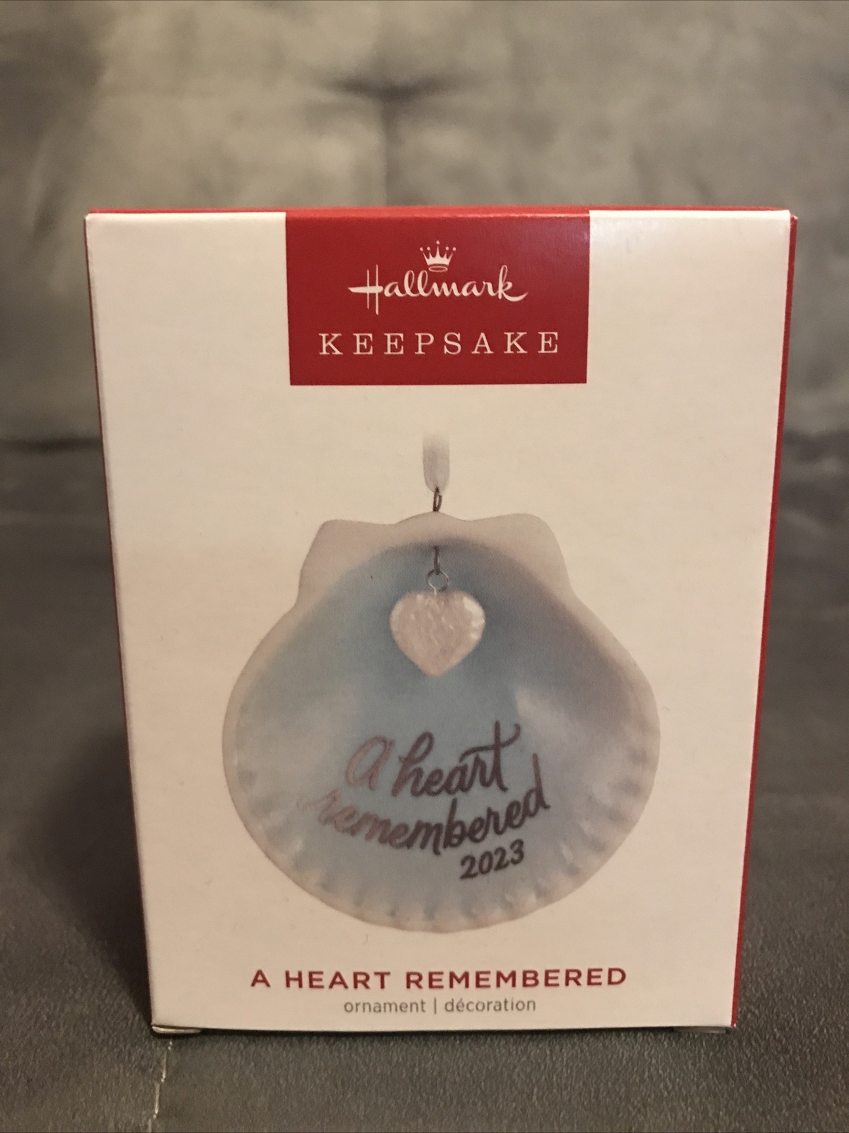 Hallmark 2023 A Heart Remembered Clam Shell Bereavement Keepsake Ornament
