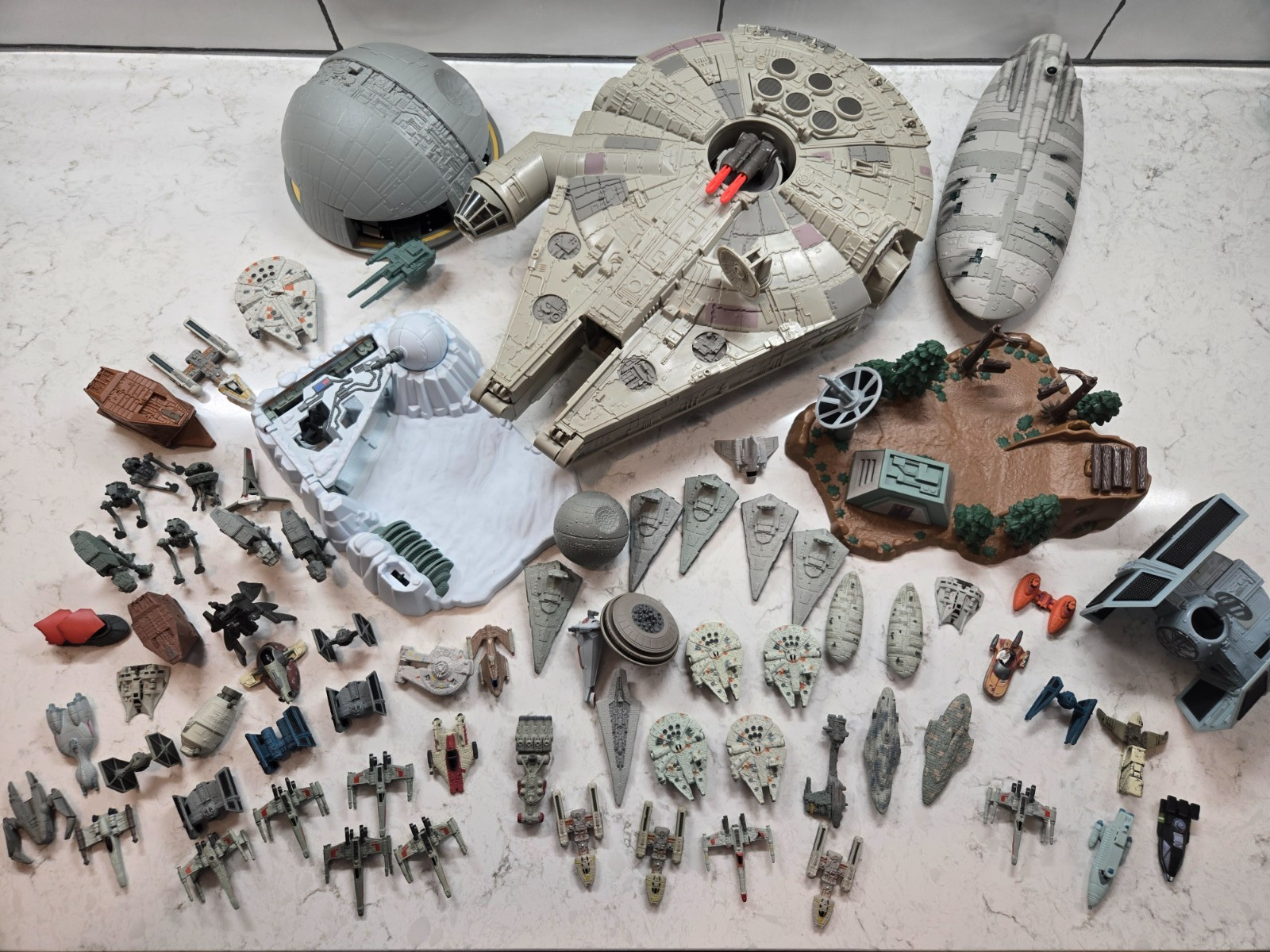 Vintage Star Wars Micro Machines Galoob Collection 5 Playsets 60+ Vehicles