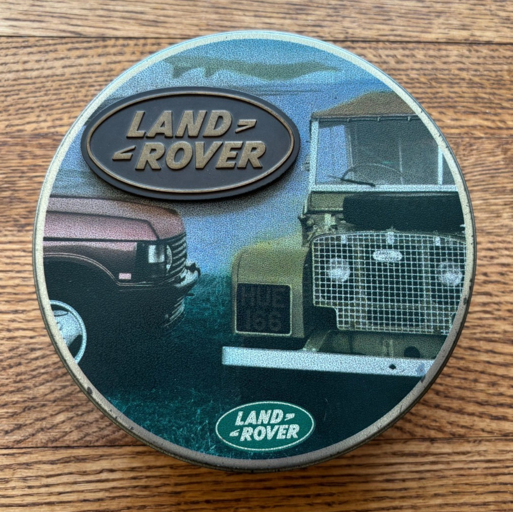 Land Rover 6\
