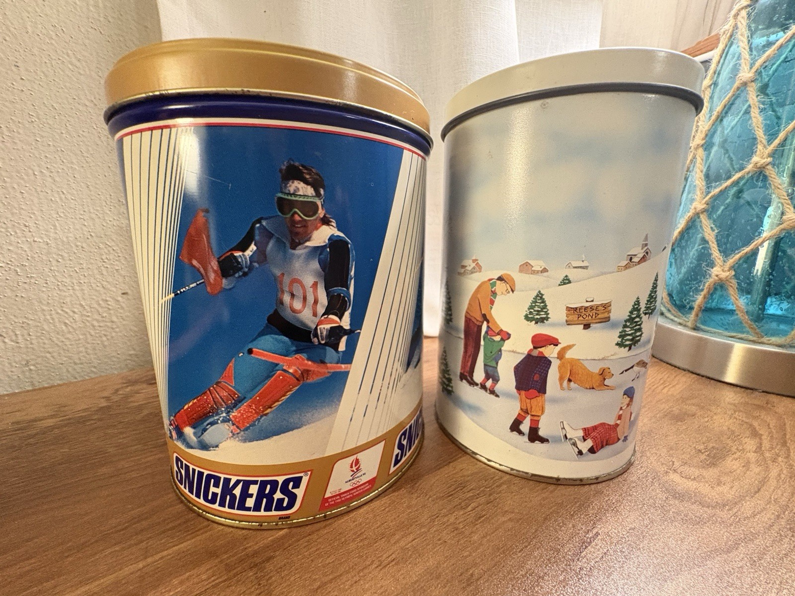 Vintage - Snickers USA Winter Olympic Skiers Collectors & Reese’s Tin 90’s