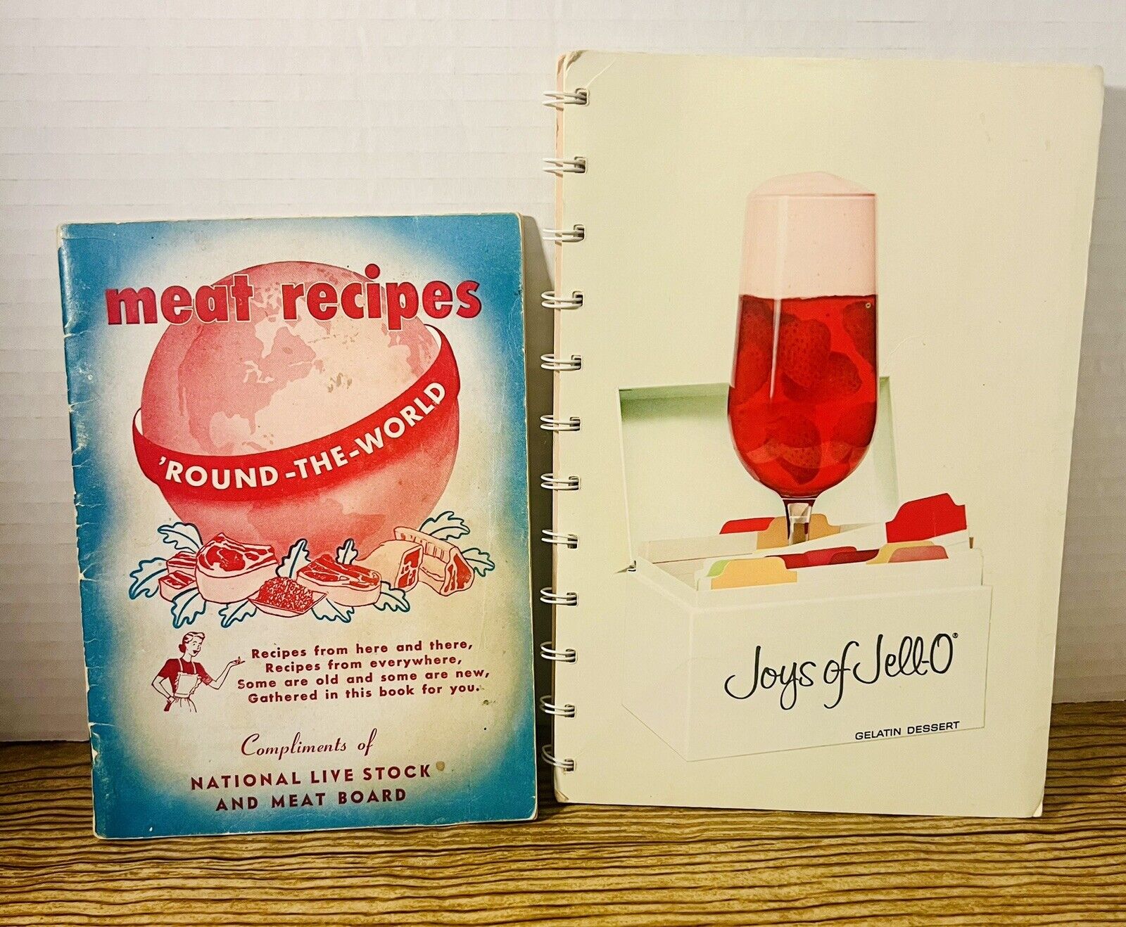 2 VTG 50s-60s “Free”Cookbooks:  MEAT RECIPES ‘ROUND THE WORLD & JOYS OF JELL-0