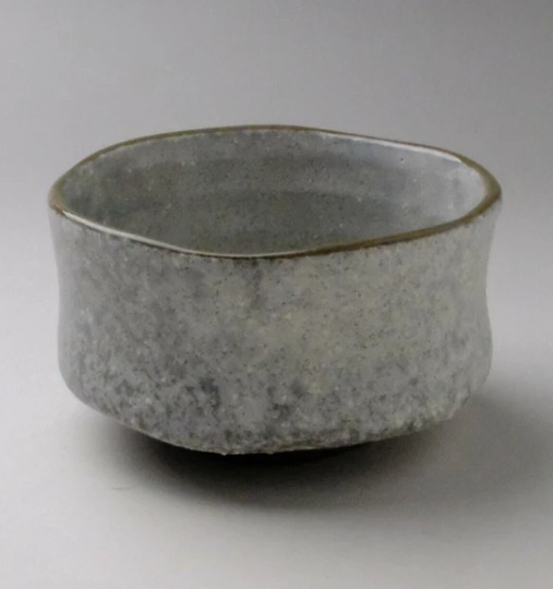 Mino ware Pottery Tea Cup Japanese Matcha Tea Bowl Chawan Gray White Snow