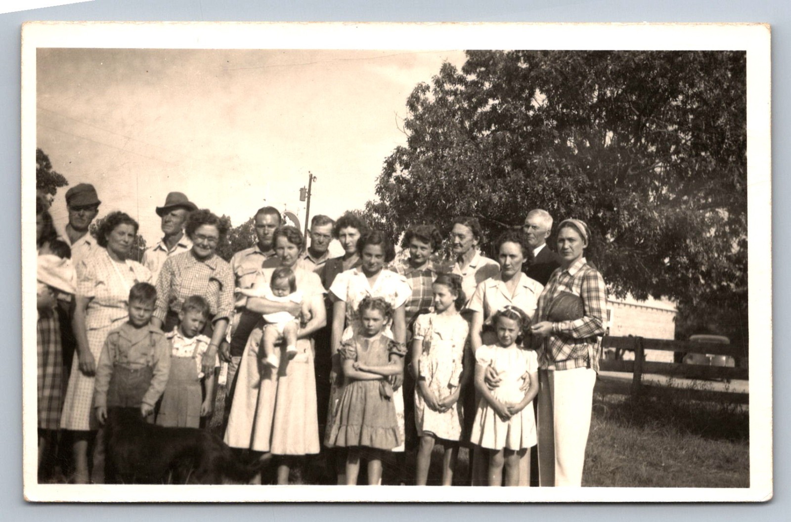 Postcard RPPC Multiple Family Group Photo c. 1940s Unknown Location  N217