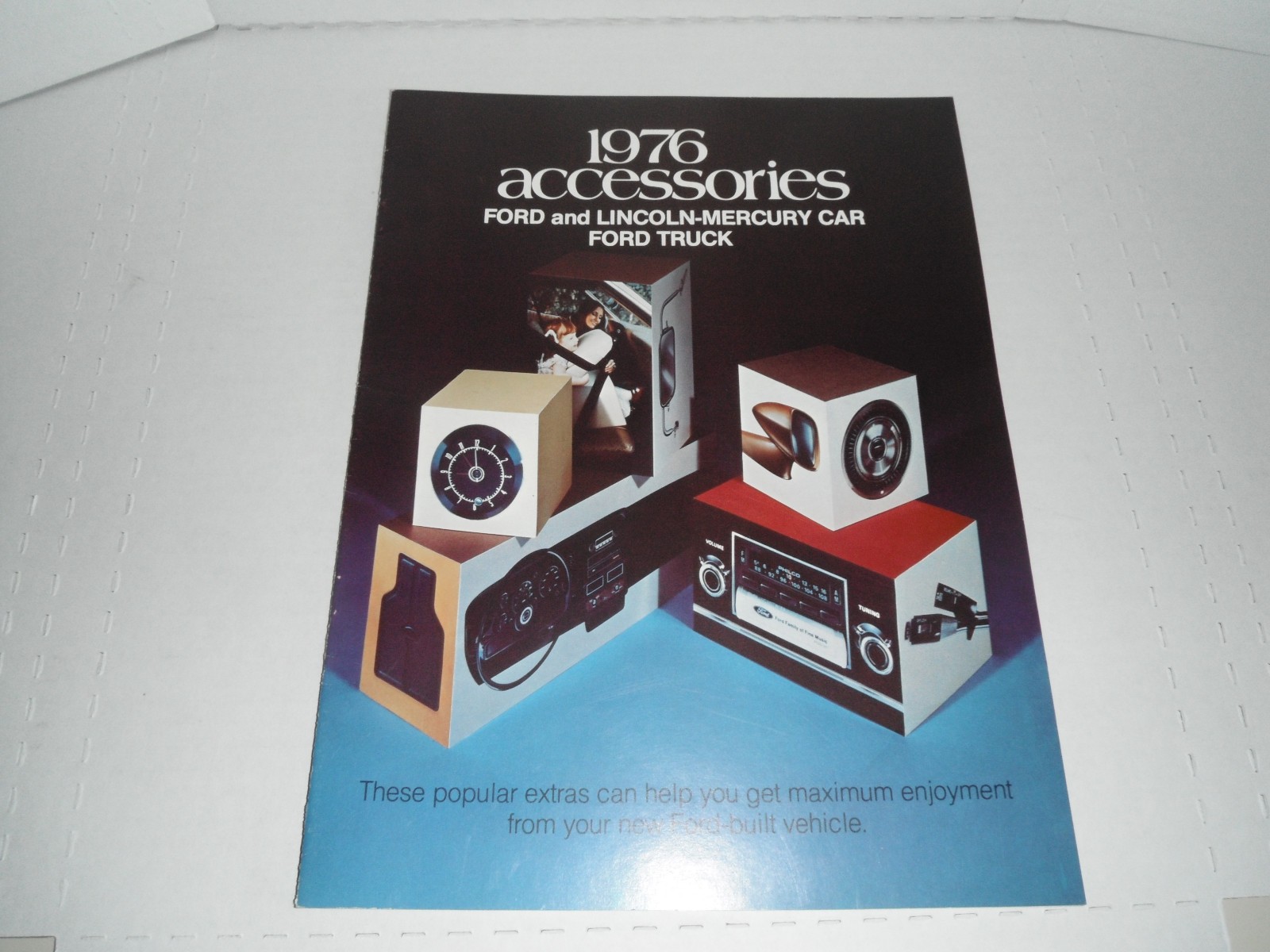 1976 Accessories Brochure for Ford & Lincoln-Mercury Cars & Ford Trucks nos