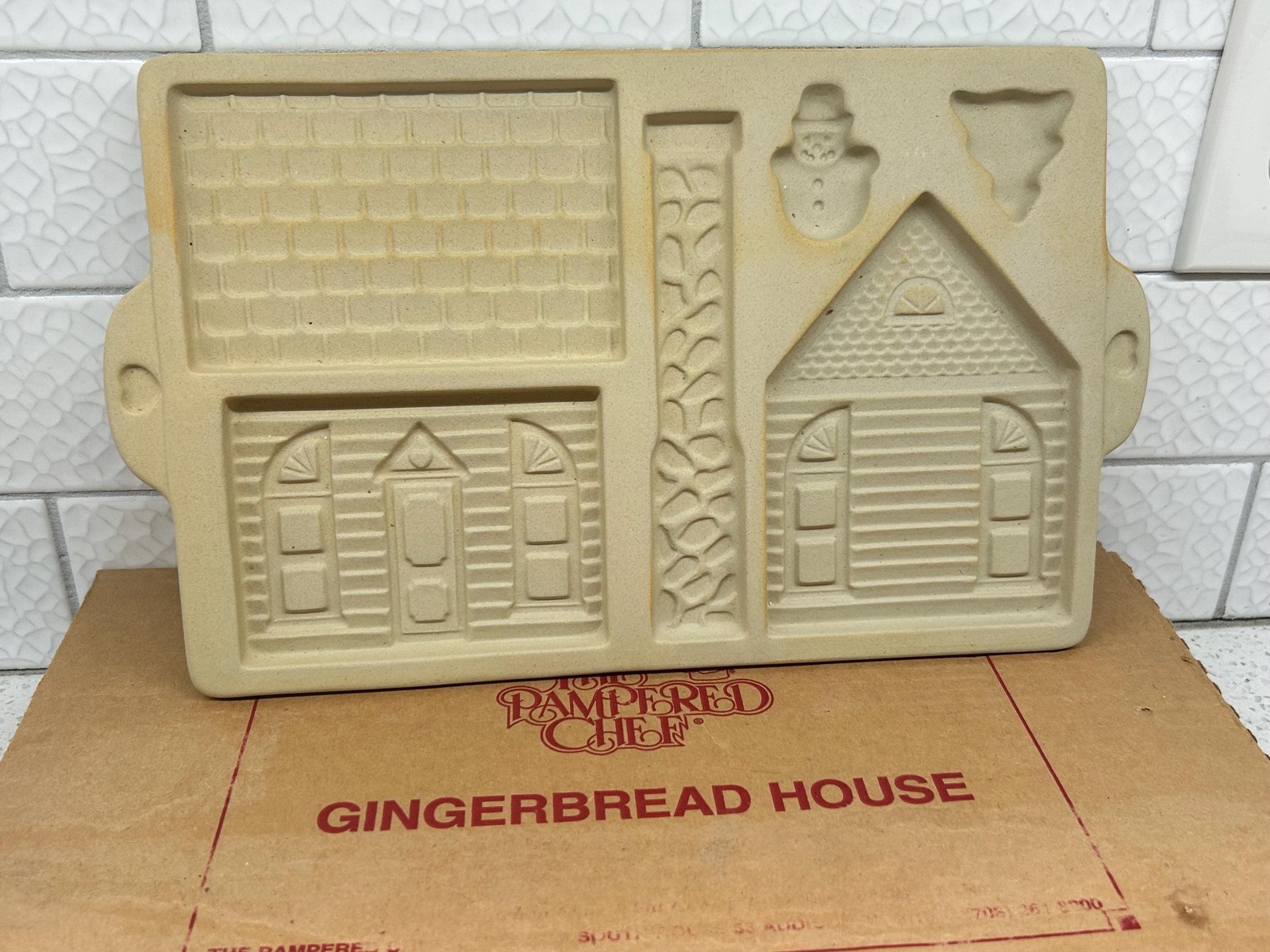 The Pampered Chef Retired Family Heritage Ginger Bread House Cookie Mold With The Pampered Chef Retired Family Heritage Ginger Bread House Cookie Mold With