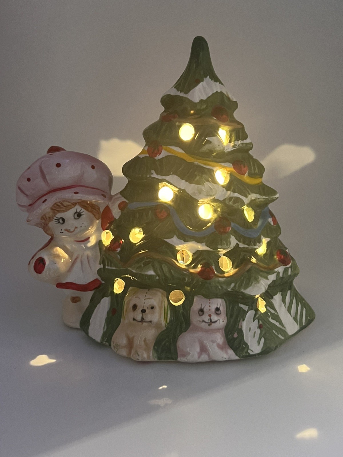VTG 1980 American Greetings Strawberry Shortcake Ceramic Christmas Tree Lighted