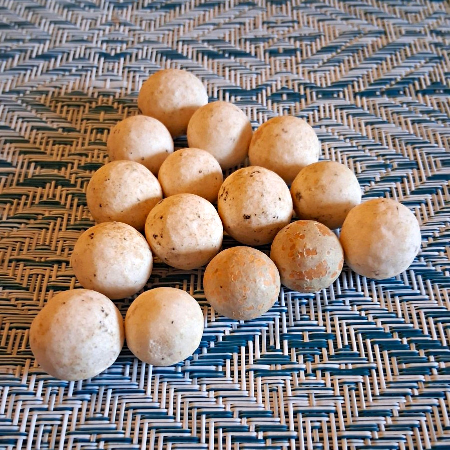 Lot of 15 Antique Lead Round Balls Bullets Ammunition Lead Balls