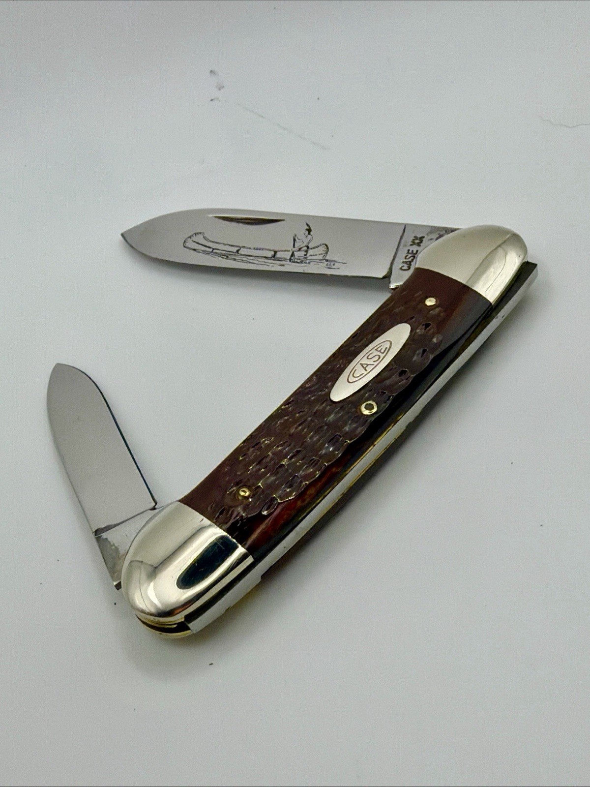 Case XX 1977 Beautiful Red Bone Canoe *UNUSED* Near *MINT