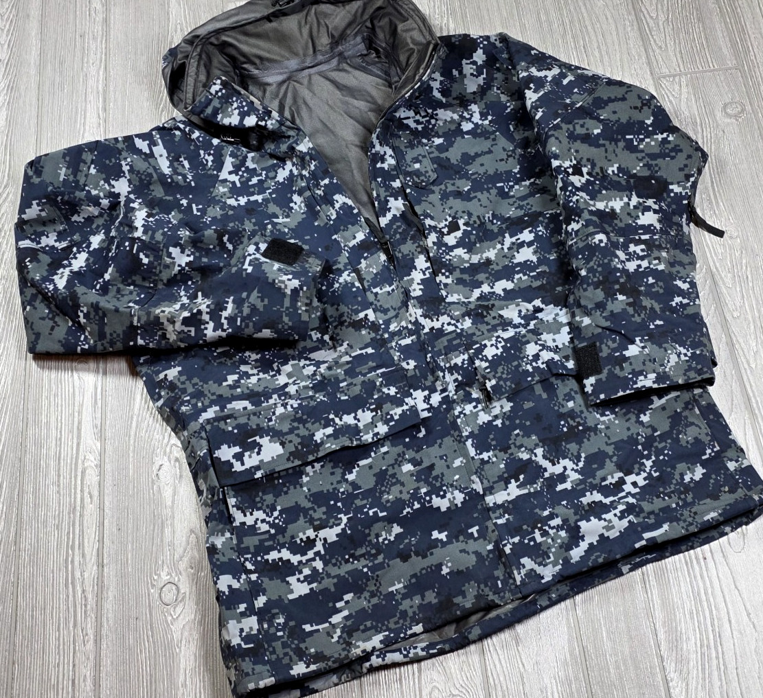 USN Navy Digital Camo NWU Blue Gore-Tex Parka Jacket Sz M Reg Tennessee Appar