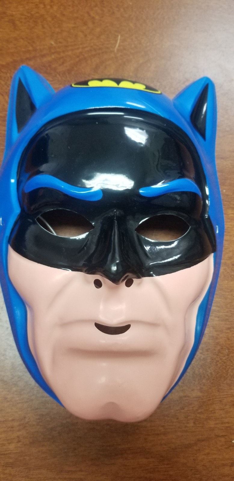 Vintage Batman Halloween Plastic Mask Ben Cooper NOS- NEW WITH TAGS🎃 Vintage Batman Halloween Plastic Mask Ben Cooper NOS- NEW WITH TAGS🎃