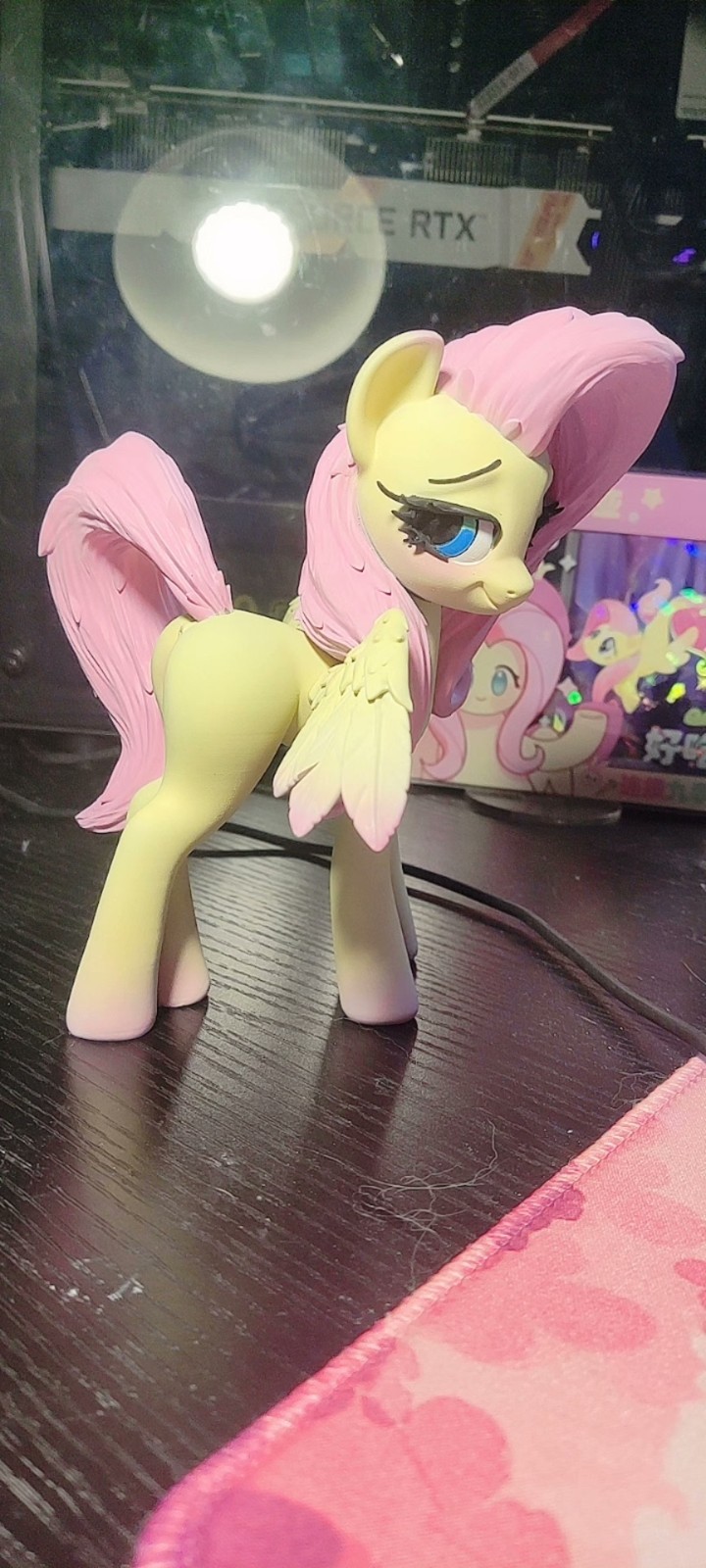 resin furry