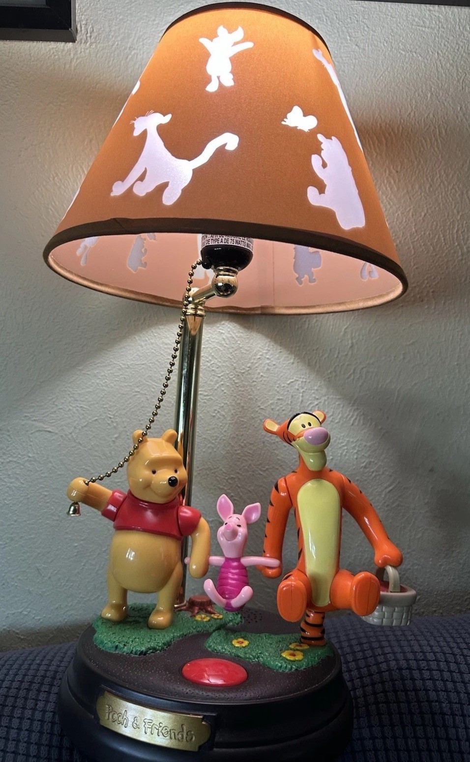 Vintage Winnie the Pooh Piglet & Tigger Animated Lamp w/ Shade Light Works Read