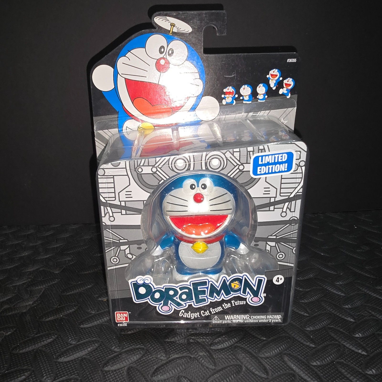Bandai Doraemon Silver SDCC Exclusive 4\