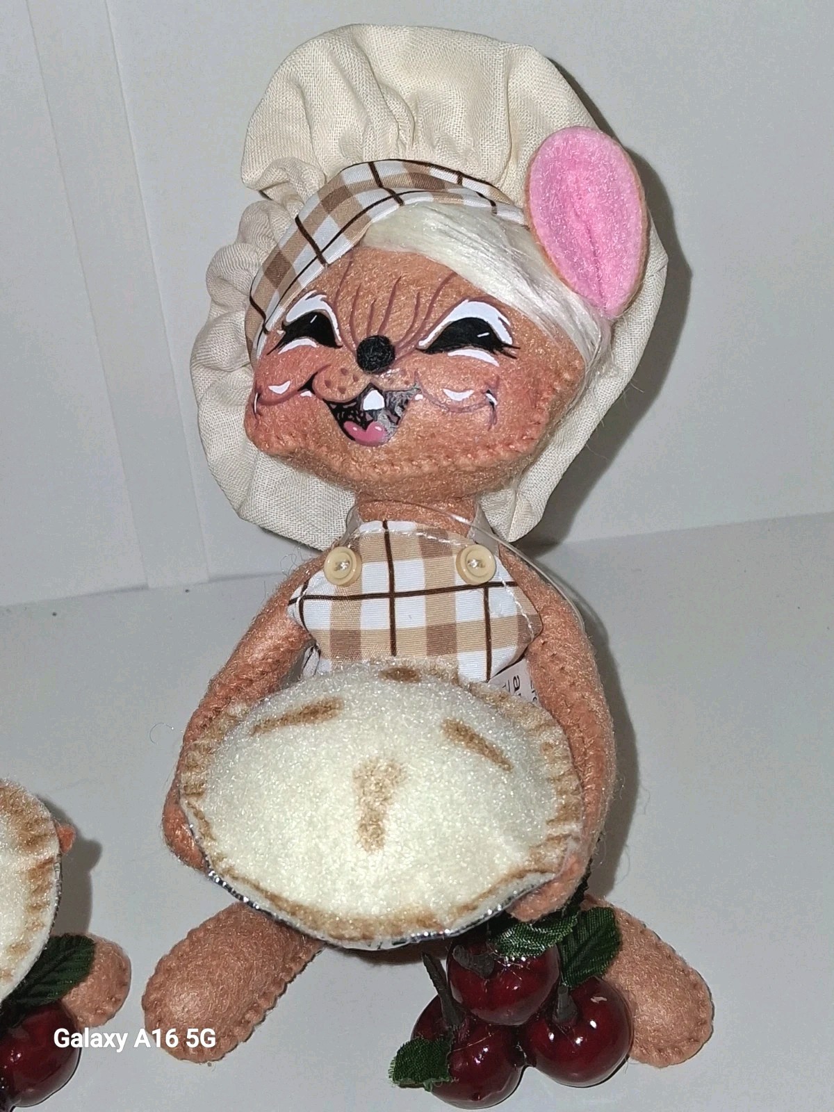 ANNALEE new Apple Pie Mouse Handmade Plaid 8