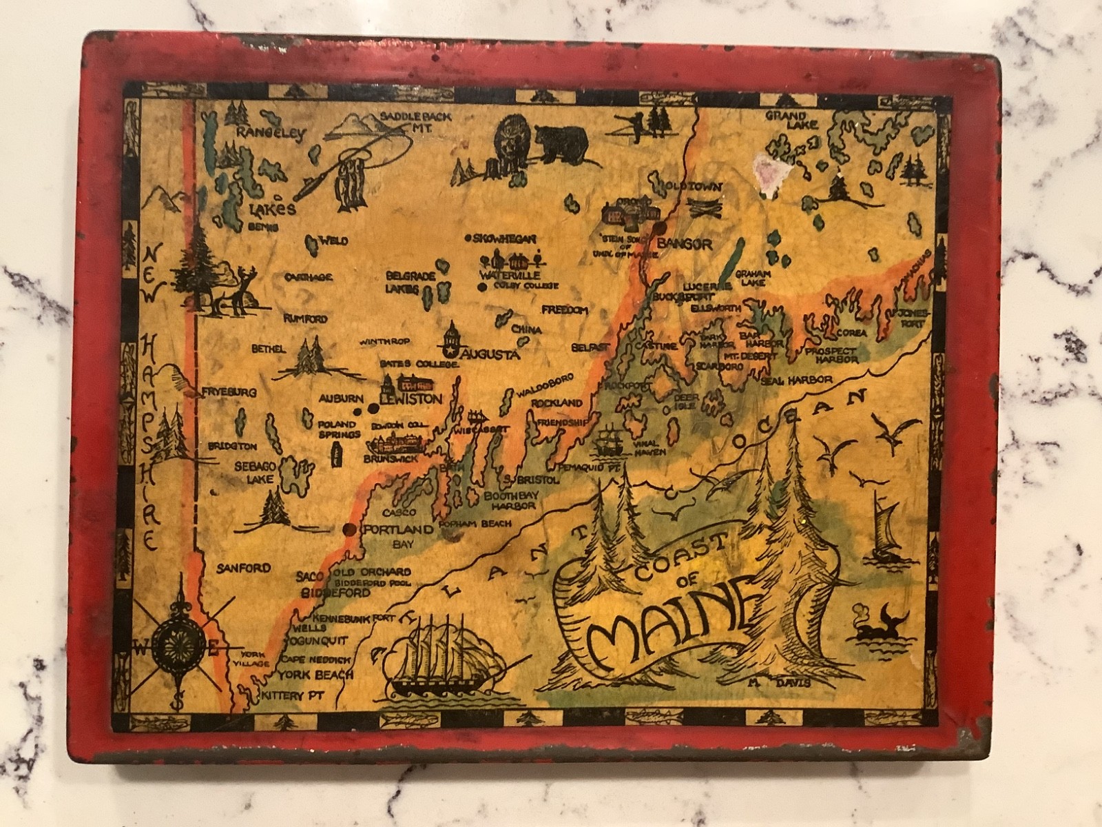 Vintage Maine Coast Map Cigarette Tin Memorabilia Collector Metal Case Advertise