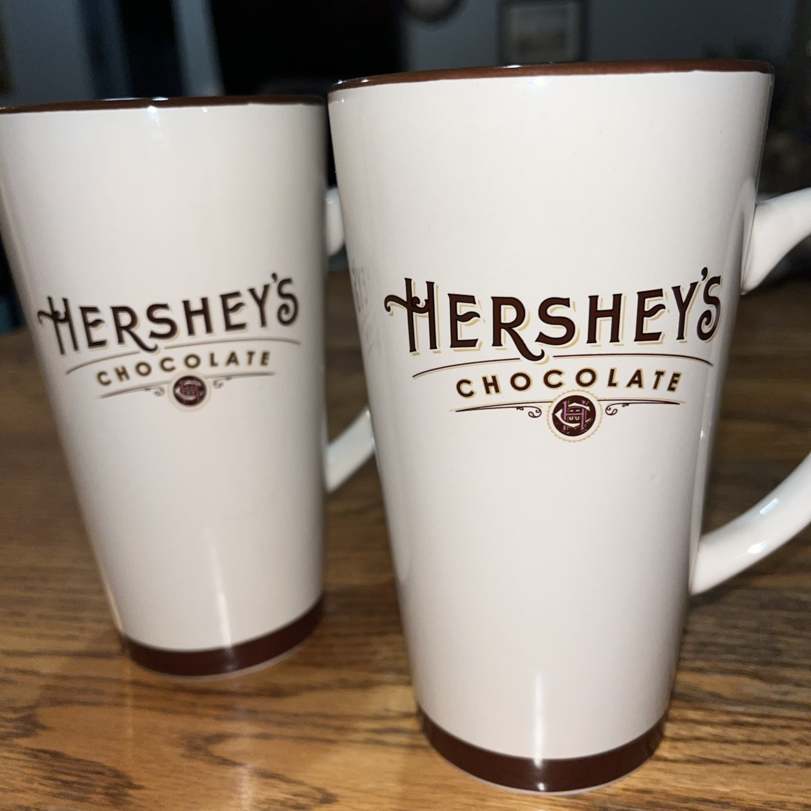 Two HERSHEY'S CHOCOLATE Ceramic Tall 16 oz Coffee Mugs by Galerie 6