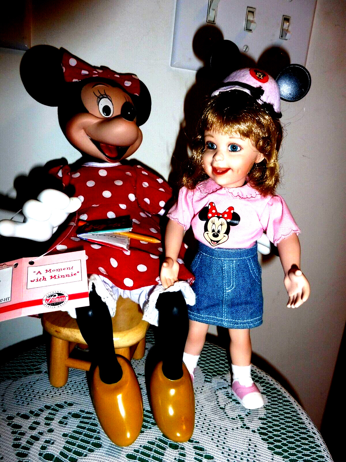 ASHTON DRAKE/ DISNEY DOLL SET 