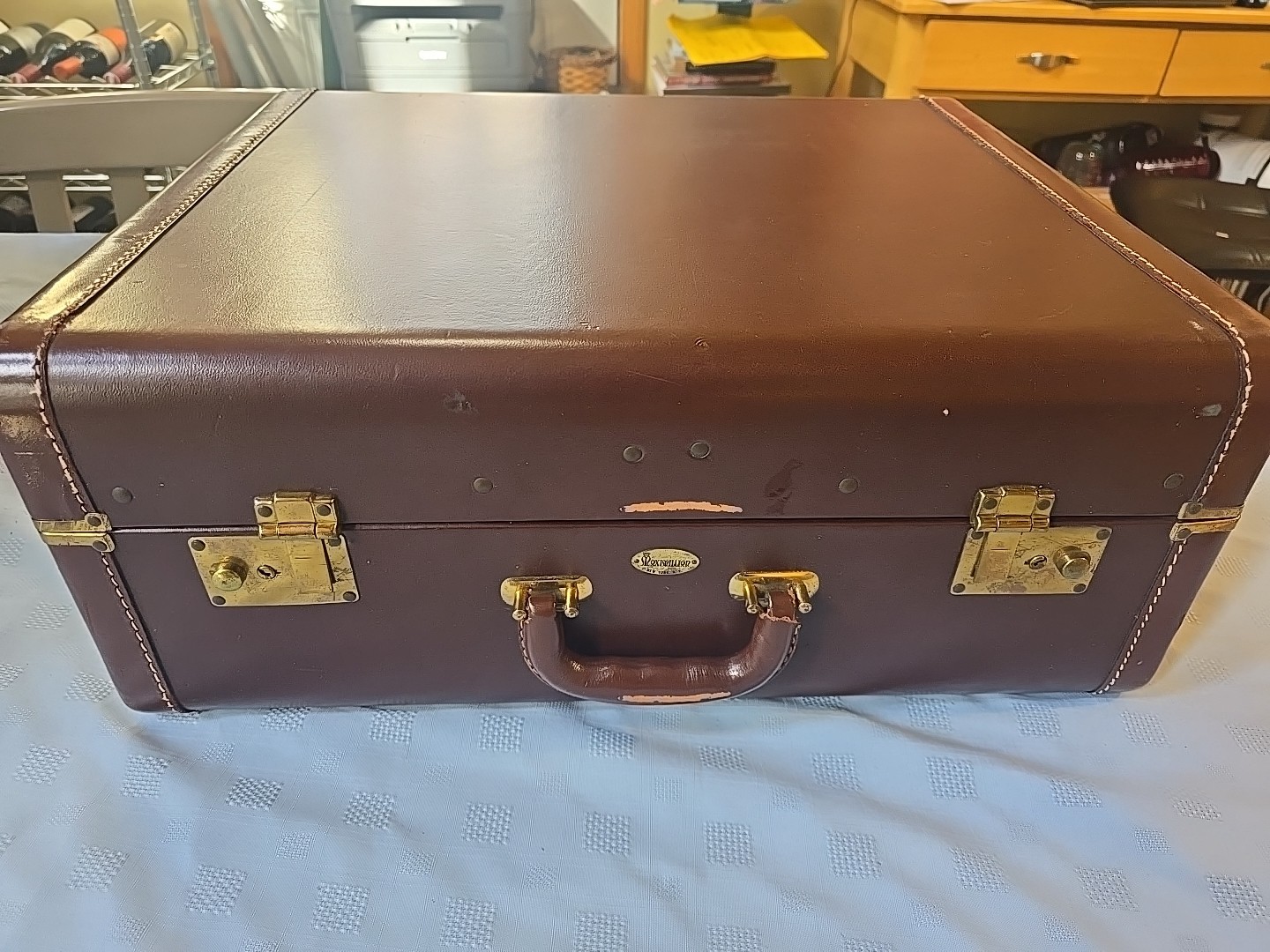 Maximillion NY Brown Leather Suitcase Vintage Luggage Beautiful Rare 21