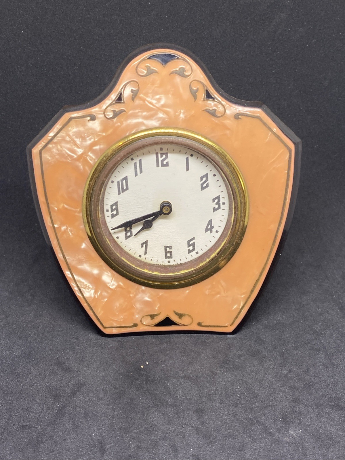 Vintage Pink Catalin Bakelite Art Deco Clock 1930\'s / 40\'s Timepiece - Works