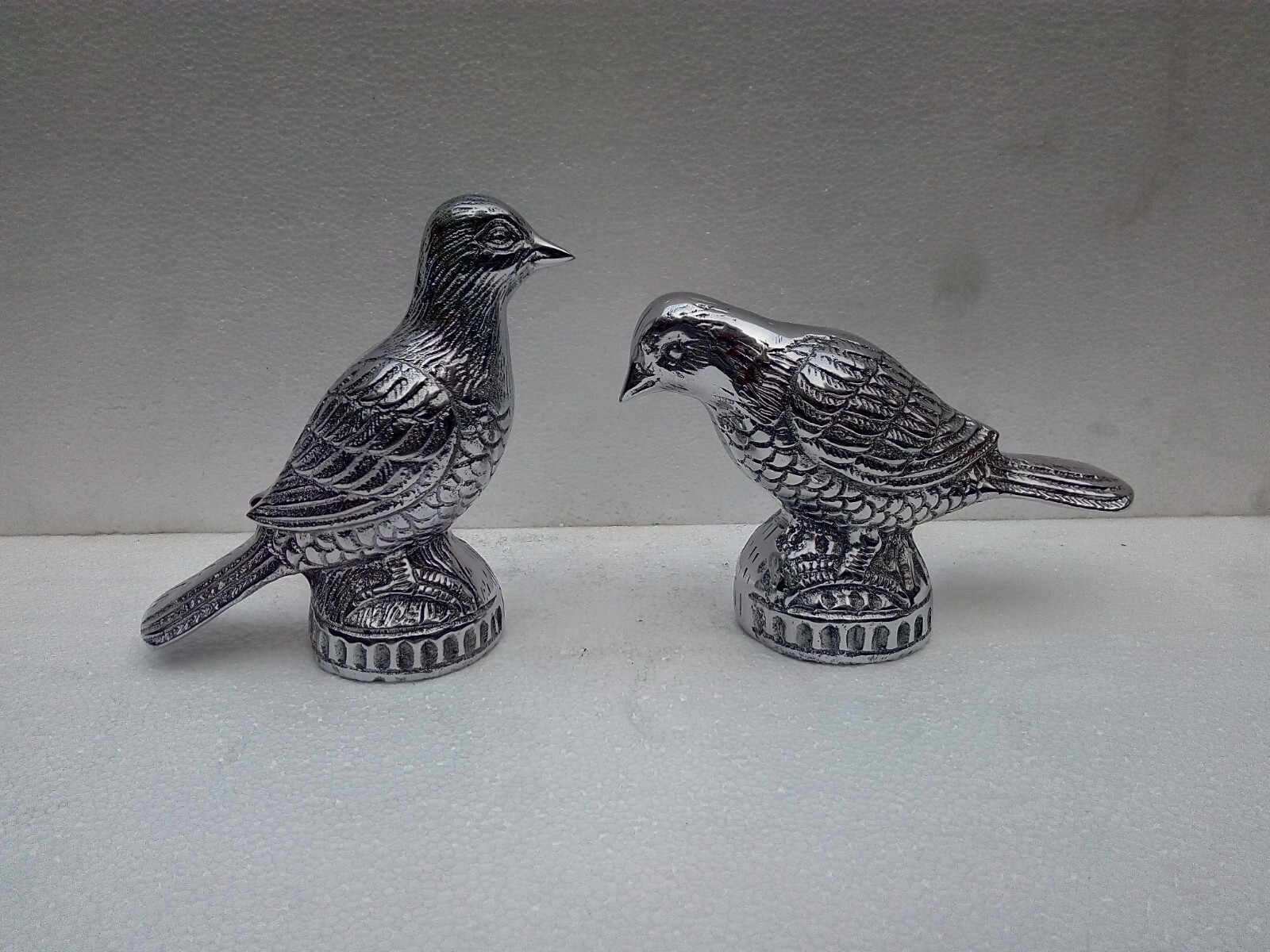 Metal Bird Pair on Base Sparrow Beautiful Figurines Sculpture Statue /