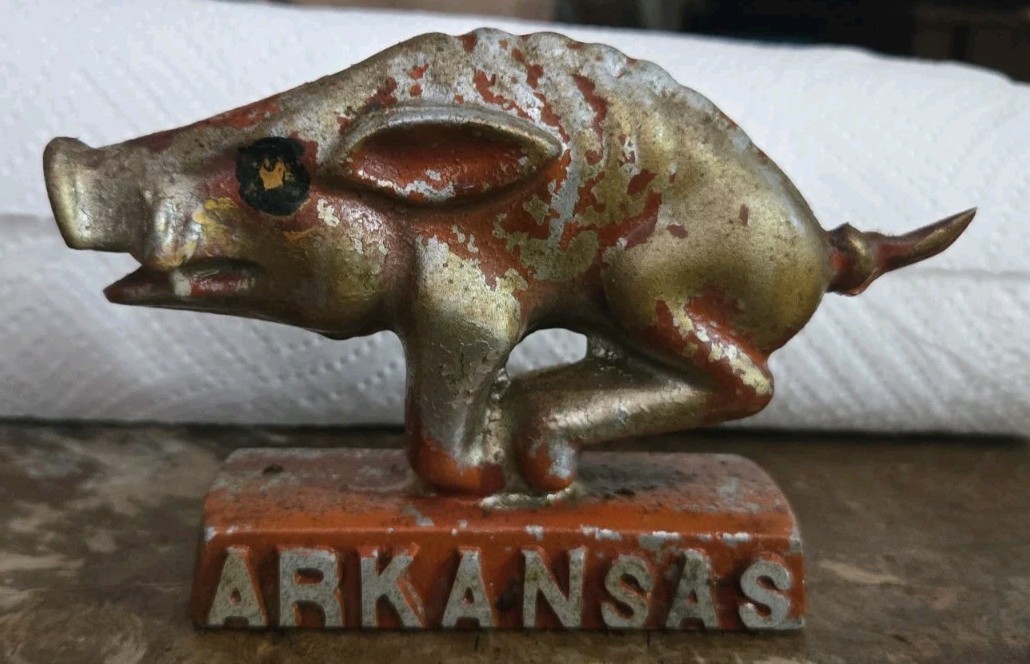 Rare Vintage antique brass Arkansas Razorbacks hog EXACTLY AS SHOWN 