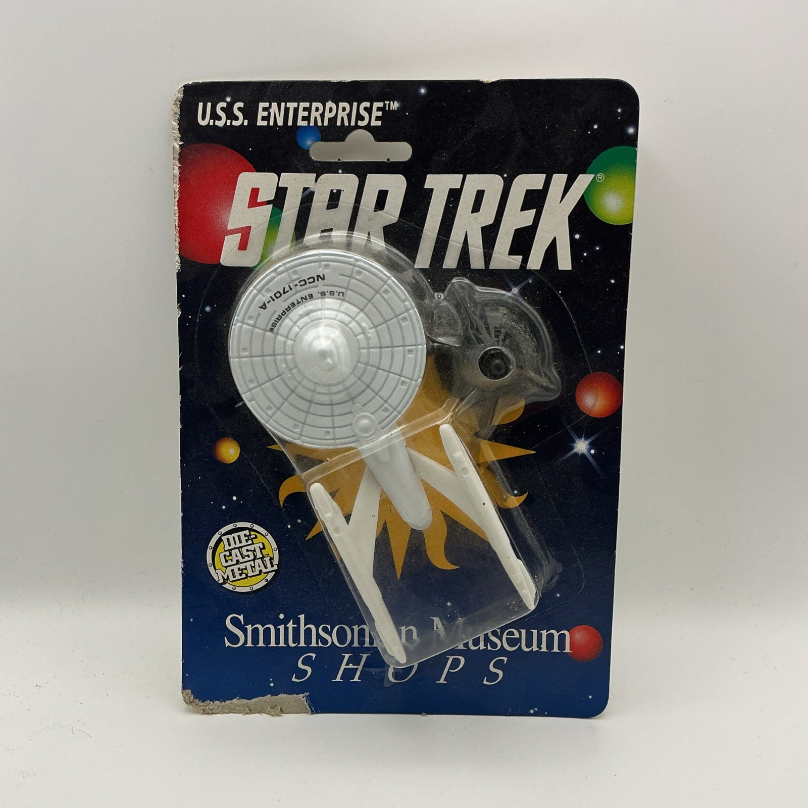 Vintage - Star Trek USS Enterprise - Die Cast Metal Ship - Smithsonian Museum Vintage - Star Trek USS Enterprise - Die Cast Metal Ship - Smithsonian Museum