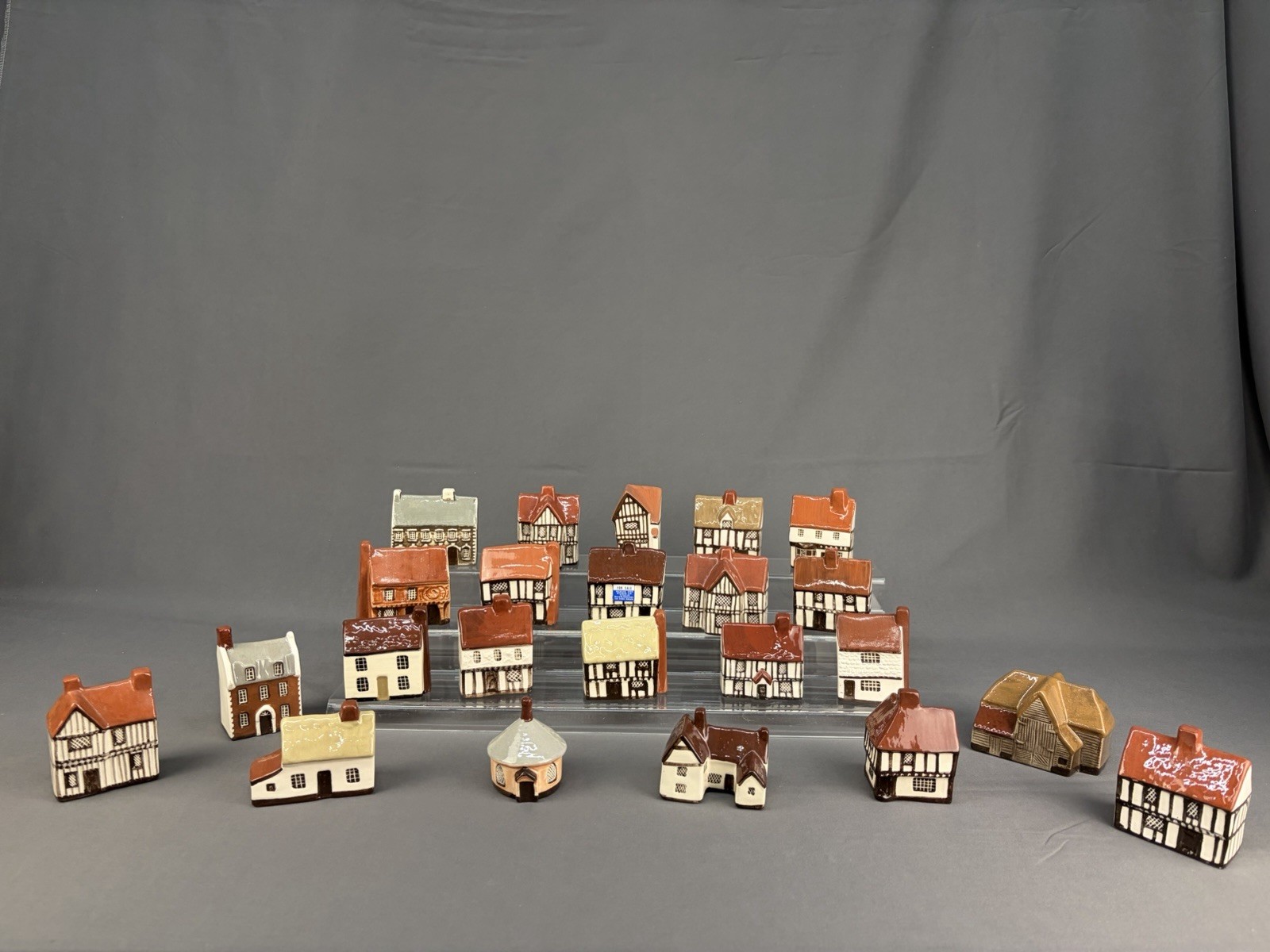 Lot of 23 Vintage Mudlen End Studio Cottages Ceramics 2-3\