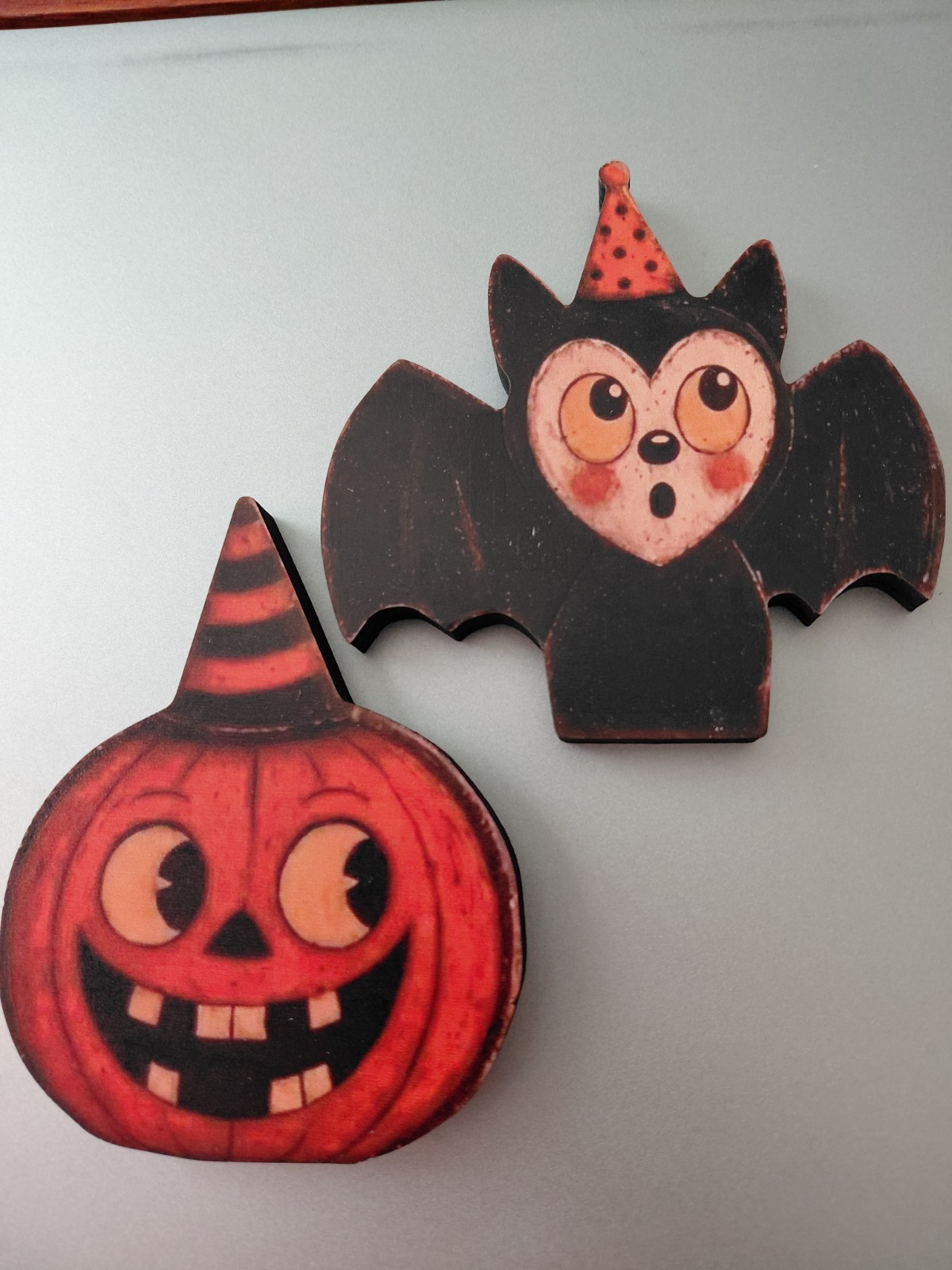 Two Vintage Style Wood Halloween Pumpkin & Bat Decor. Shelf Sitters  NEW