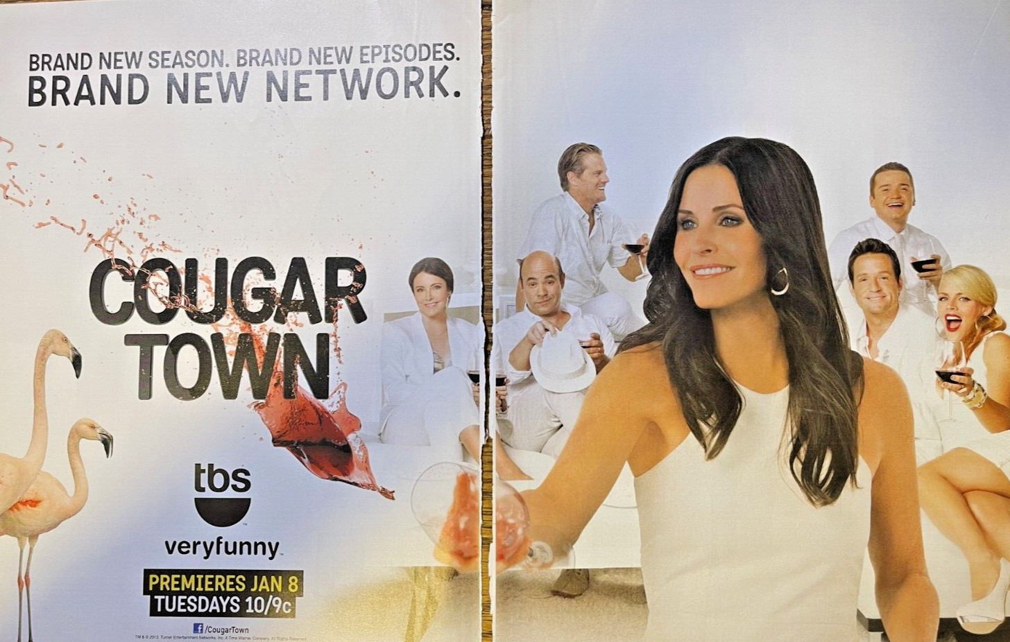 2013 Vintage Magazine Advertisement Cougartown Starring Courtney Cox