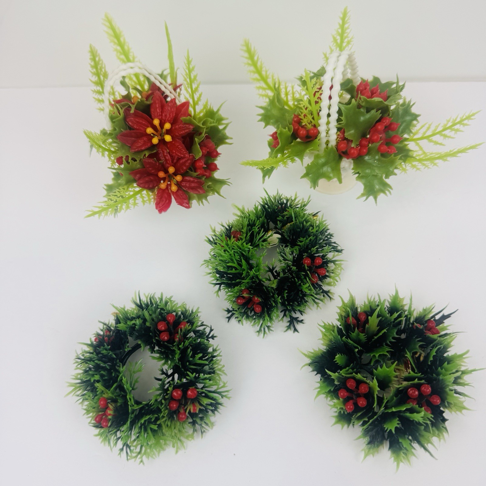 VTG Bimco Mini Christmas Wreath Plastic Basket Lot 5 Poinsettia Holly Hong Kong