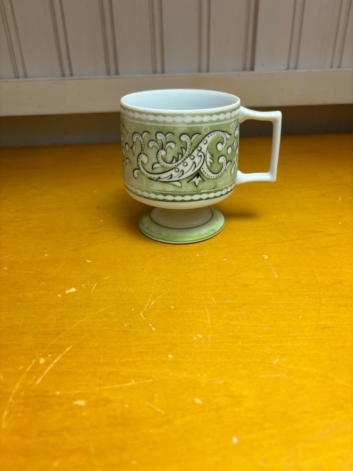 Vintage Florencia 744 Heritage Japan Pedestal Stacking Mug Green Gold 70 Faded