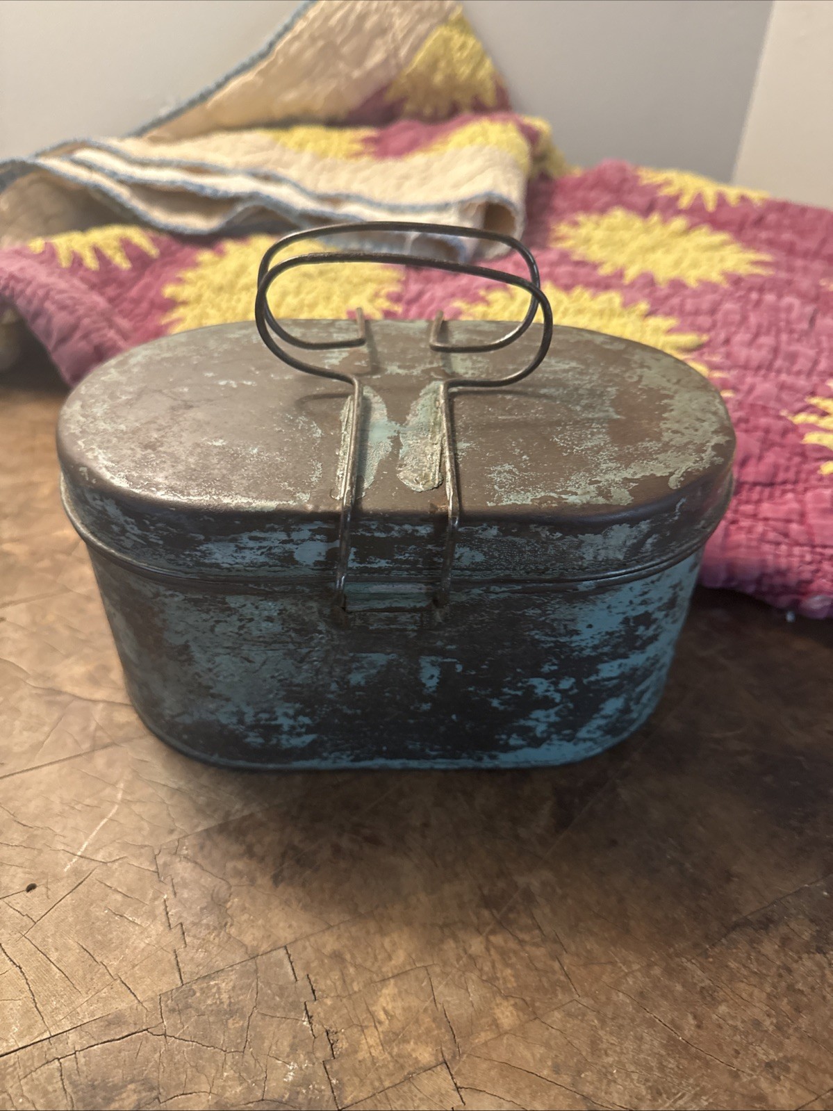 Antique / Vintage Handy OVAL Lunch BOX, Metal LUNCH Pail  W/ LID, & HANDLES TRAY