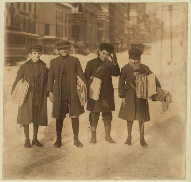 Photo:Albany New York 1910 Sunday Morning Newsboys in Snow