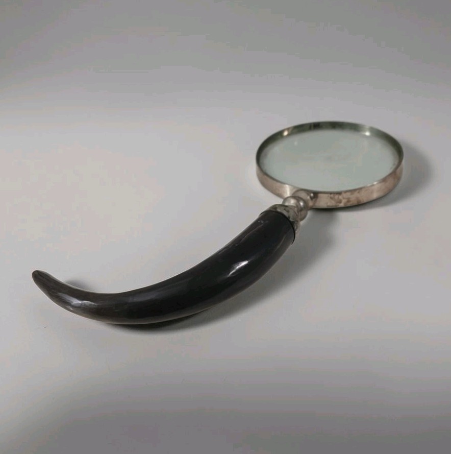 Vintage Handheld Magnifying Glass Polished Brass Toned Metal Curved Horn Handle