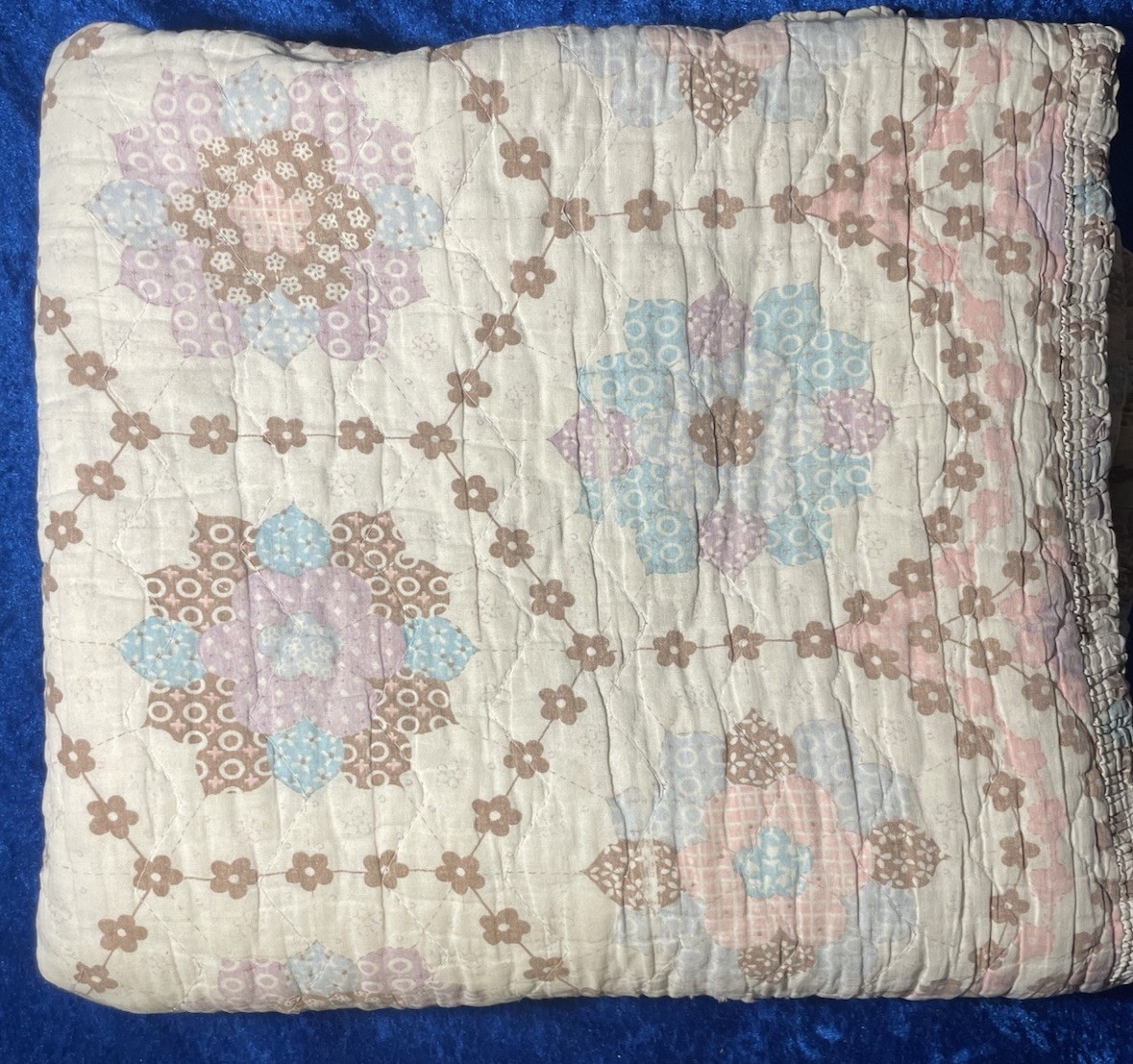 Vintage Shabby Chic Cottage Grandmothers Flower Garden Twin Bedspread Granny Vintage Shabby Chic Cottage Grandmothers Flower Garden Twin Bedspread Granny