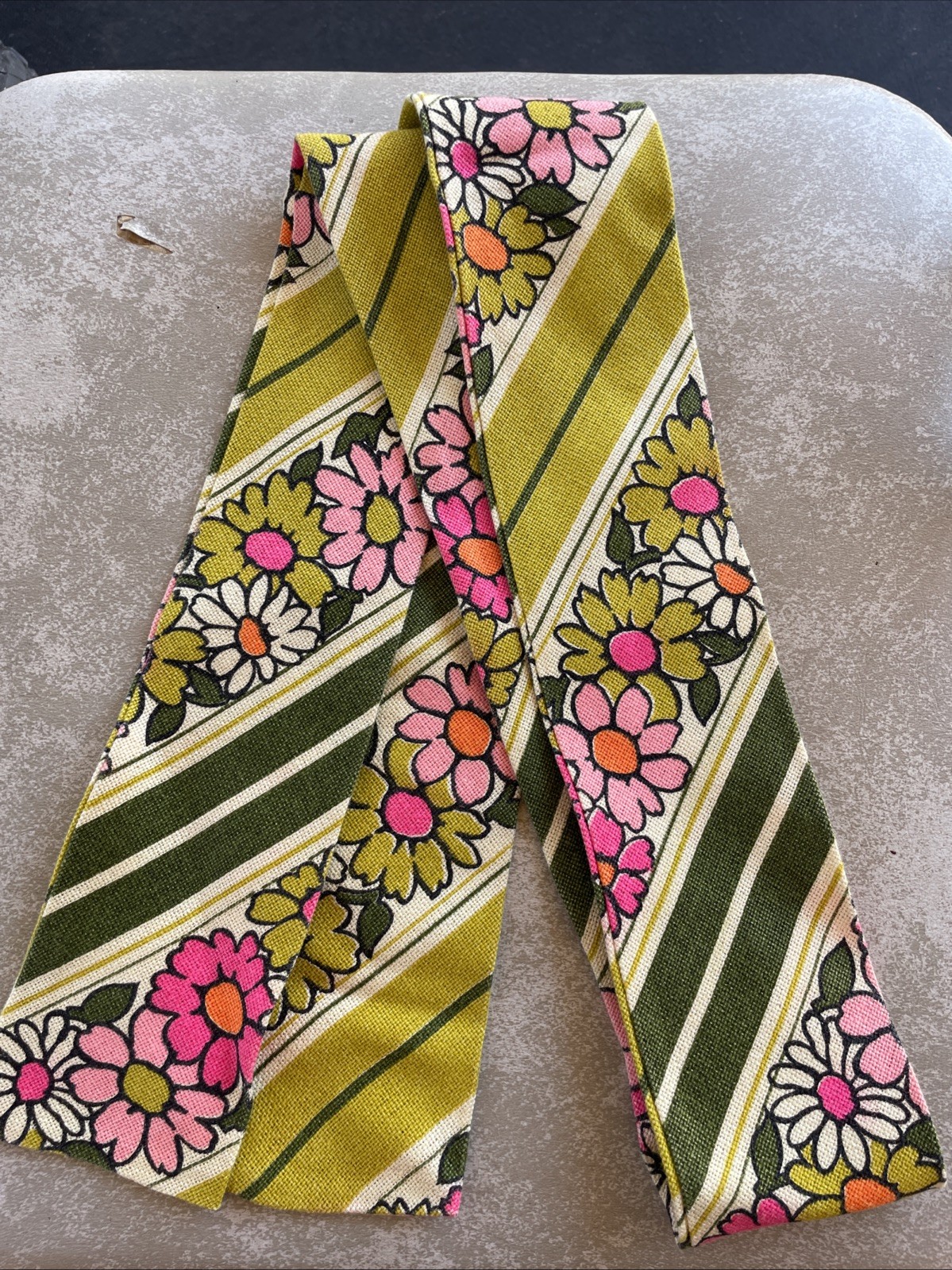 Vtg Mod Flower Power Fabric Sash Belt or Headband Pink Green Orange 70s￼